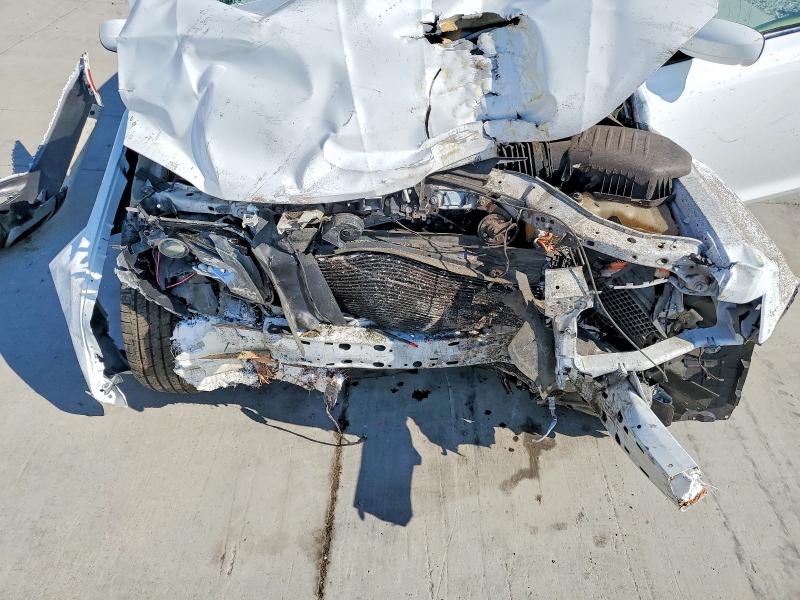 Снимка 11 от търг – 2018 CHRYSLER 300 с VIN 2C3CCAGG9JH267183