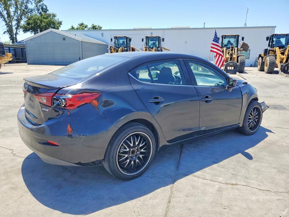 Photo 3 from auction – 2014 MAZDA 3 with VIN JM1BM1V74E1181310