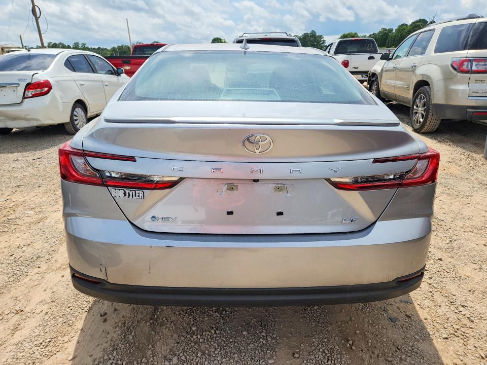 Photo 6 from auction – 2025 TOYOTA CAMRY with VIN 4T1DAACK8SU580381