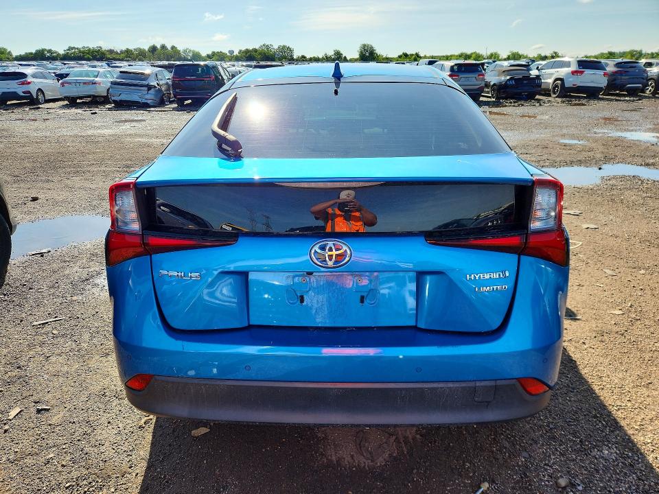 Photo 6 from auction – 2019 TOYOTA PRIUS with VIN JTDKARFUXK3069008