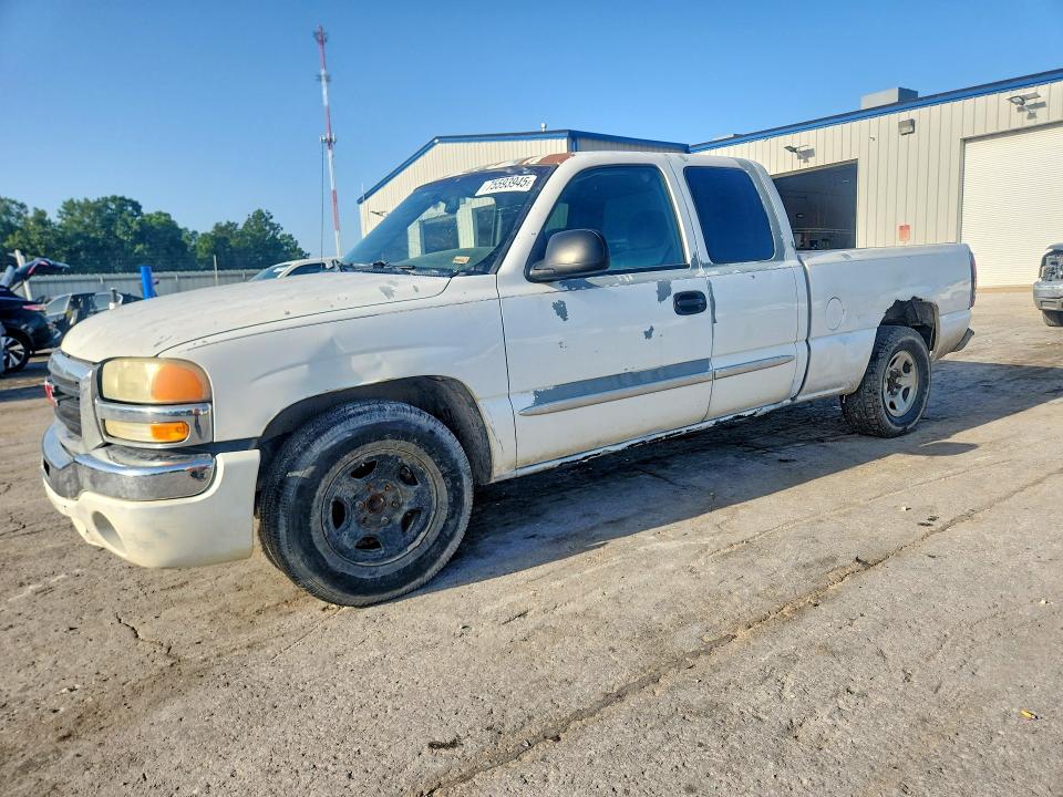 2004 GMC NEW SIERRA - Търг №75593945