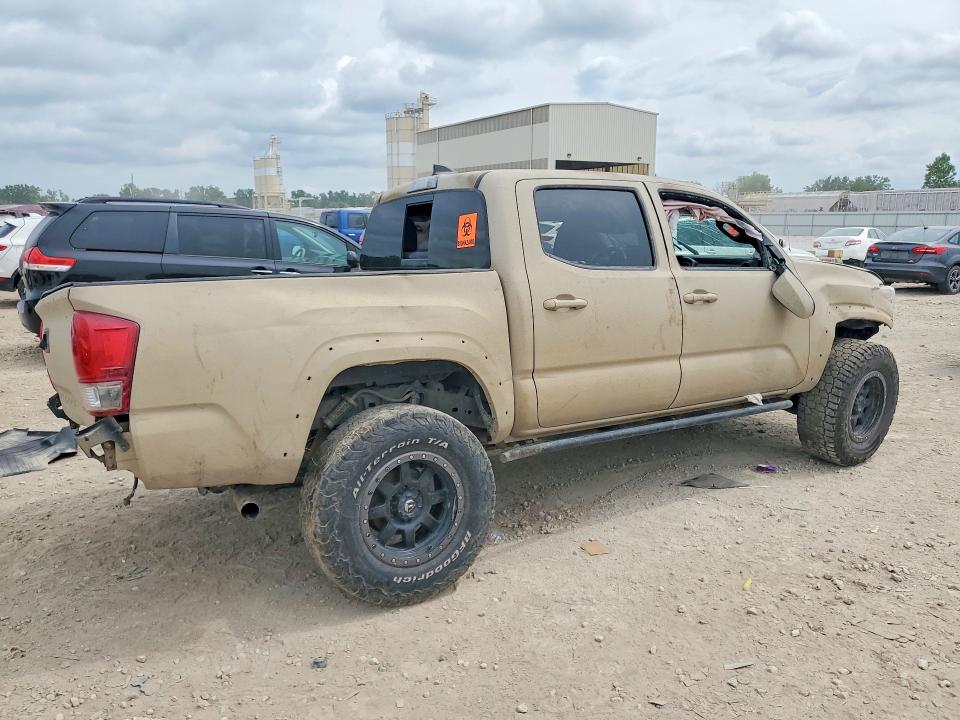 Photo 3 from auction – 2017 TOYOTA TACOMA with VIN 3TMCZ5AN5HM095481