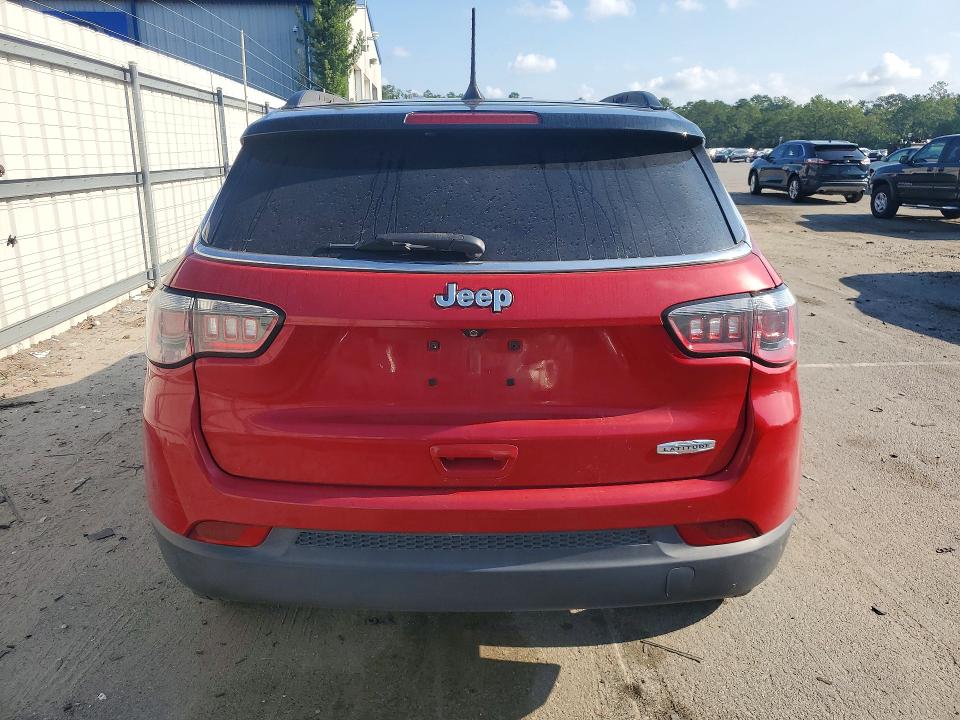 Photo 6 from auction – 2018 JEEP COMPASS with VIN 3C4NJCBB8JT182280