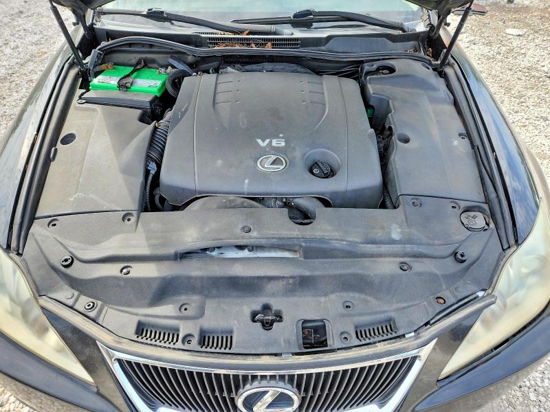 Photo 11 from auction – 2006 LEXUS IS 250 with VIN JTHCK262462003846