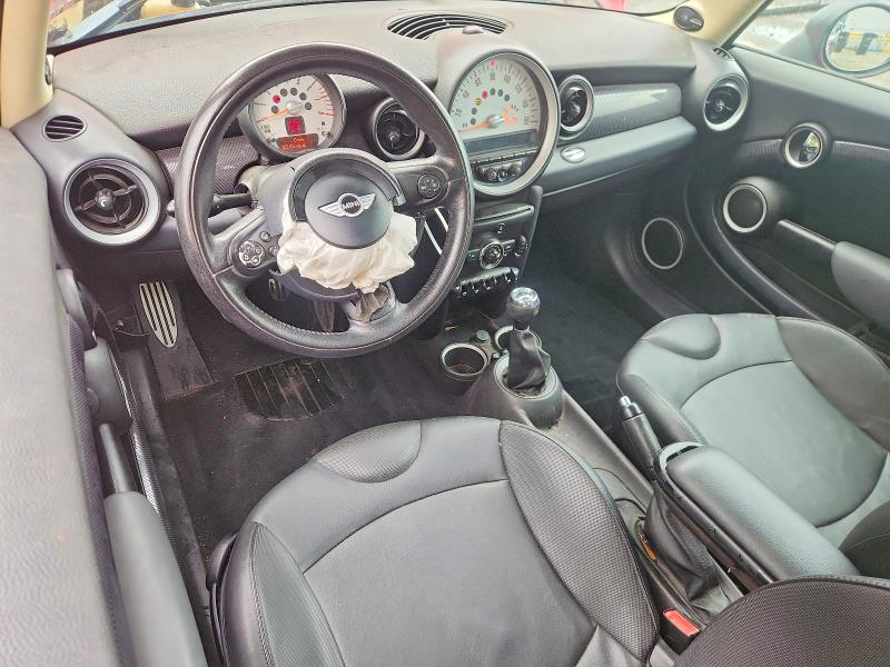 Photo 8 from auction – 2012 MINI COOPER with VIN WMWSV3C54CTY29348