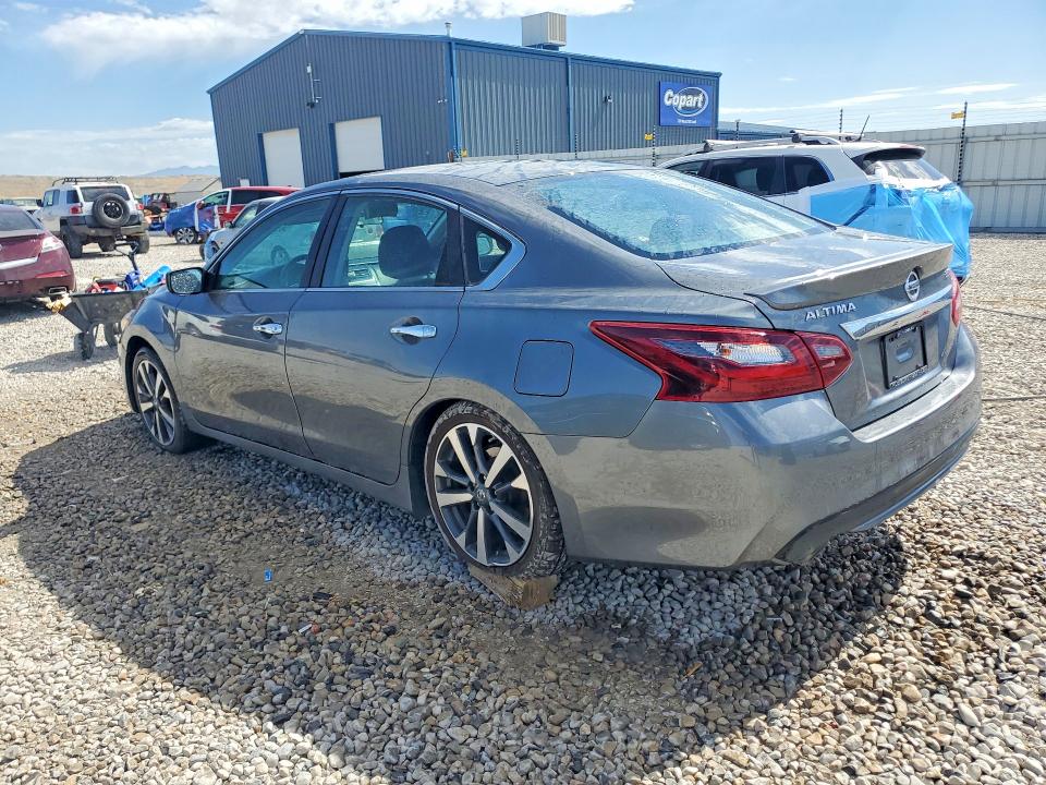 Photo 2 from auction – 2017 NISSAN ALTIMA with VIN 1N4BL3AP7HC172717