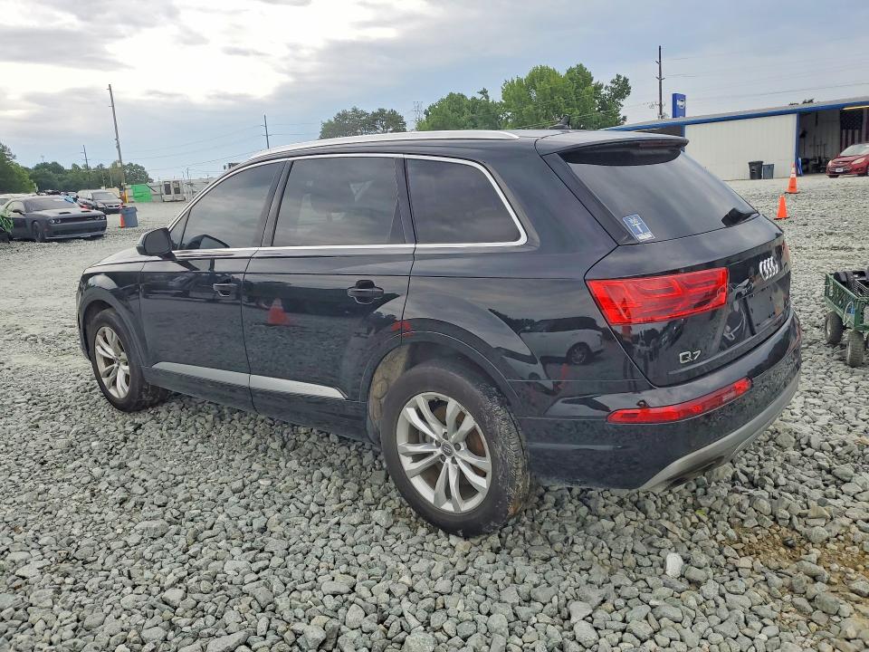 Photo 2 from auction – 2018 AUDI Q7 with VIN WA1LAAF7XJD029207