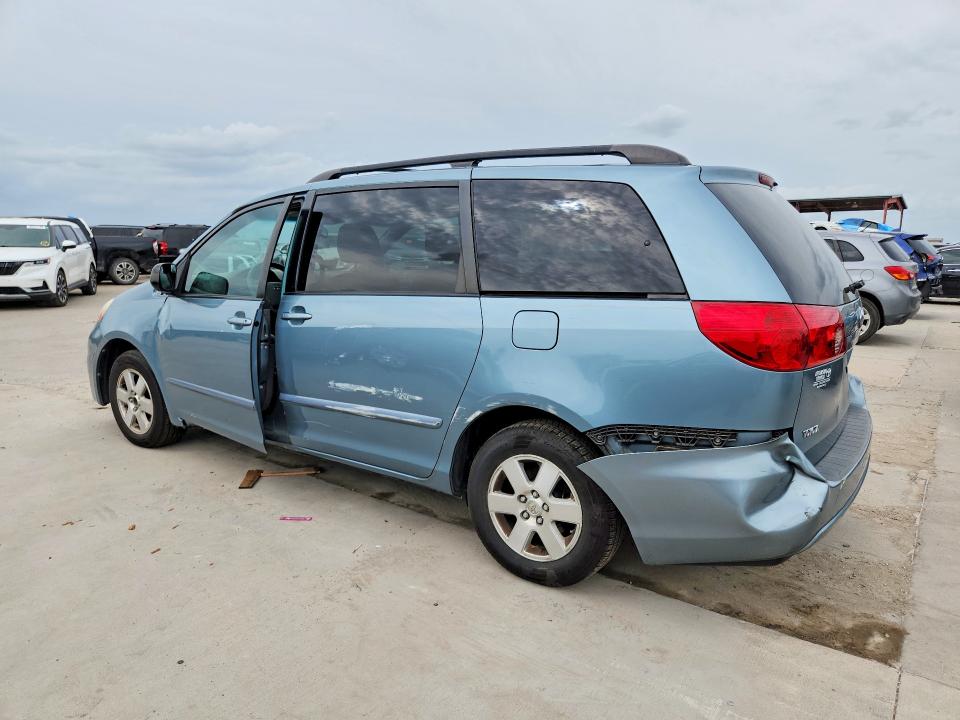 Photo 2 from auction – 2009 TOYOTA SIENNA with VIN 5TDZK23C09S231672