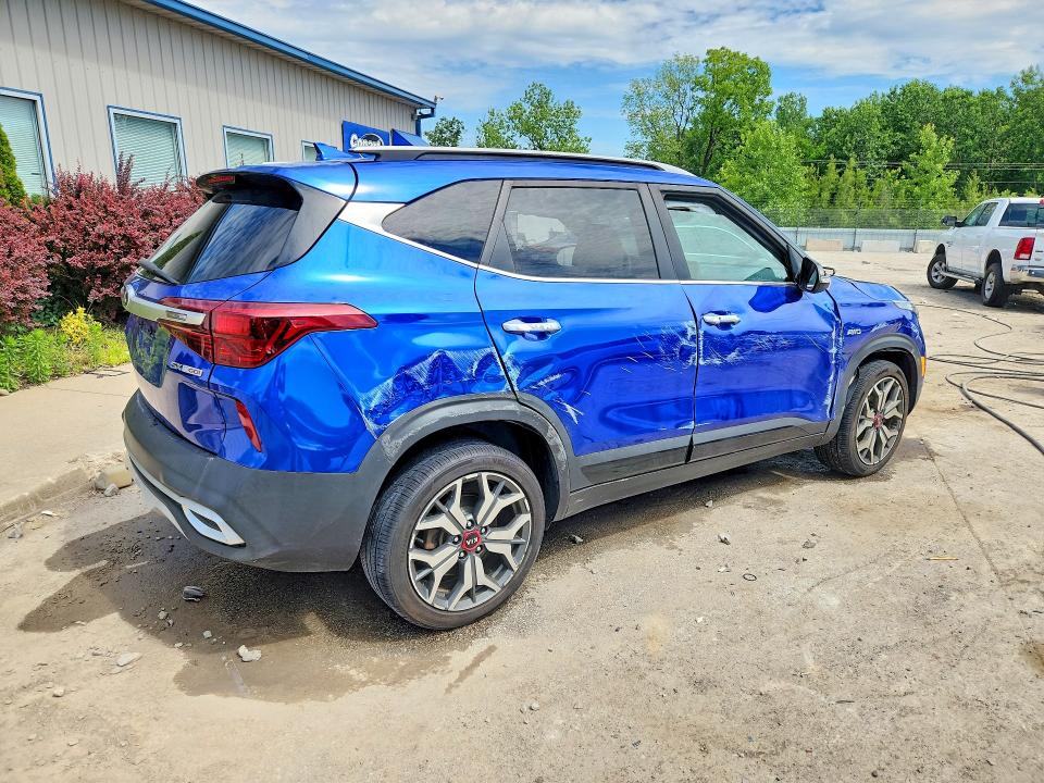 Photo 3 from auction – 2021 KIA SELTOS with VIN KNDETCA20M7139010
