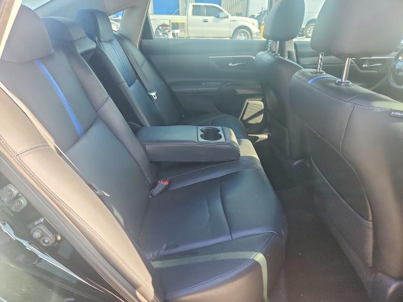 Photo 10 from auction – 2018 NISSAN ALTIMA with VIN 1N4AL3AP4JC225150