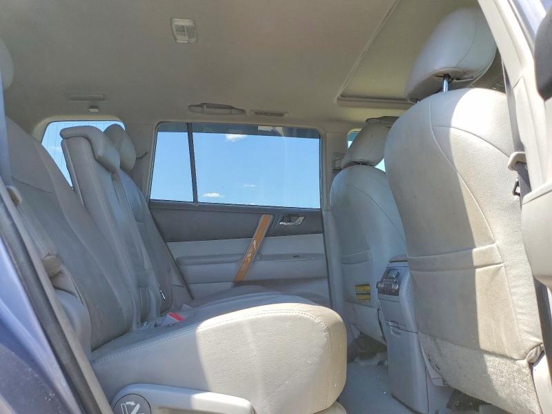 Photo 11 from auction – 2009 TOYOTA HIGHLANDER with VIN JTEEW44A592026217