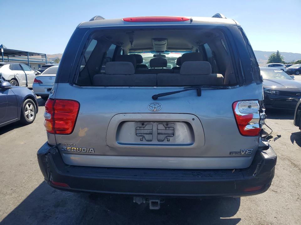 Photo 6 from auction – 2003 TOYOTA SEQUOIA with VIN 5TDZT34A03S199104