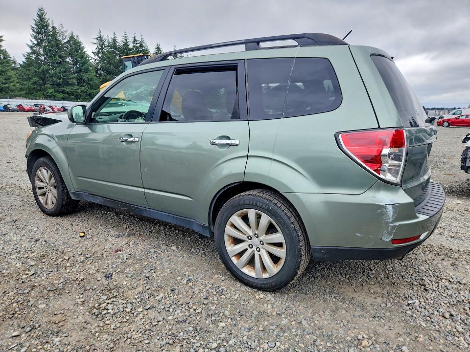Photo 2 from auction – 2013 SUBARU FORESTER with VIN JF2SHAEC0DH429402