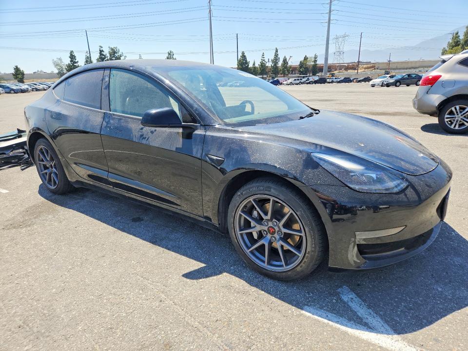 Photo 4 from auction – 2022 TESLA MODEL 3 with VIN 5YJ3E1EA7NF362471