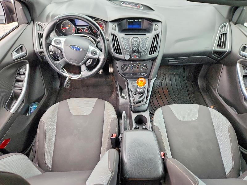 Photo 8 from auction – 2013 FORD FOCUS with VIN 1FADP3L95DL330171
