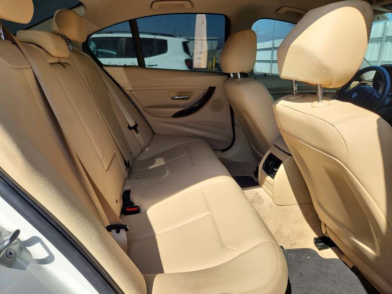 Photo 10 from auction – 2015 BMW 320 with VIN WBA3B1G55FNT03735