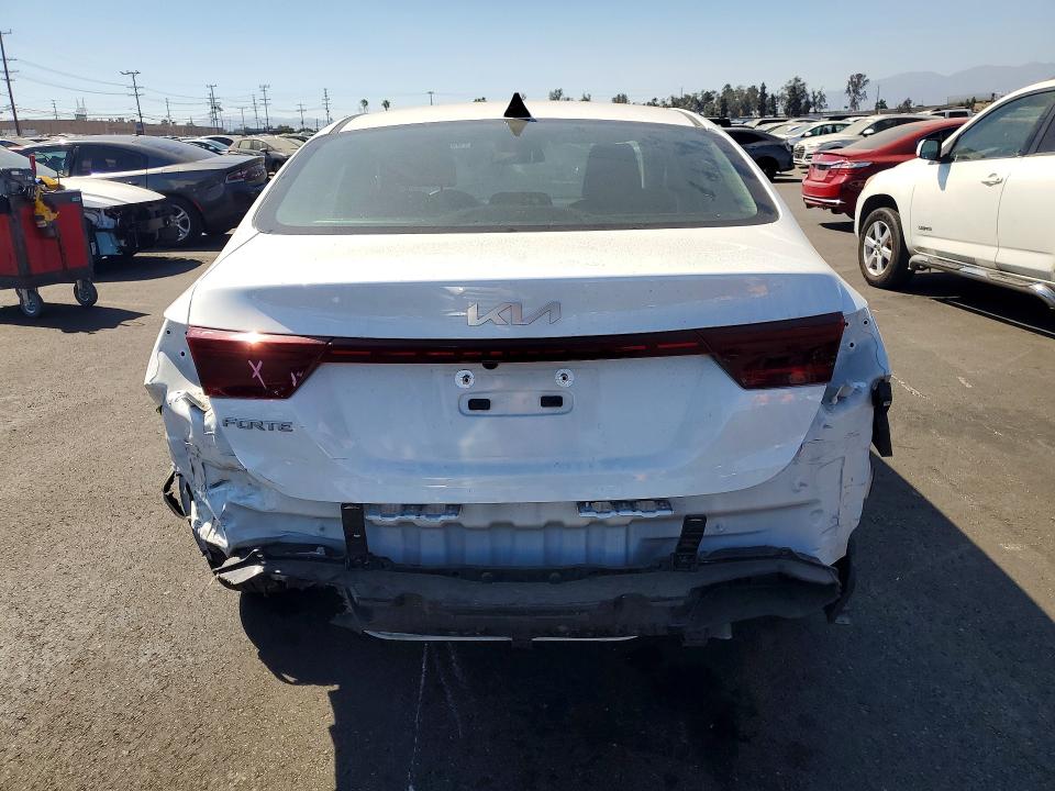 Photo 6 from auction – 2024 KIA FORTE with VIN 3KPF24AD0RE732307