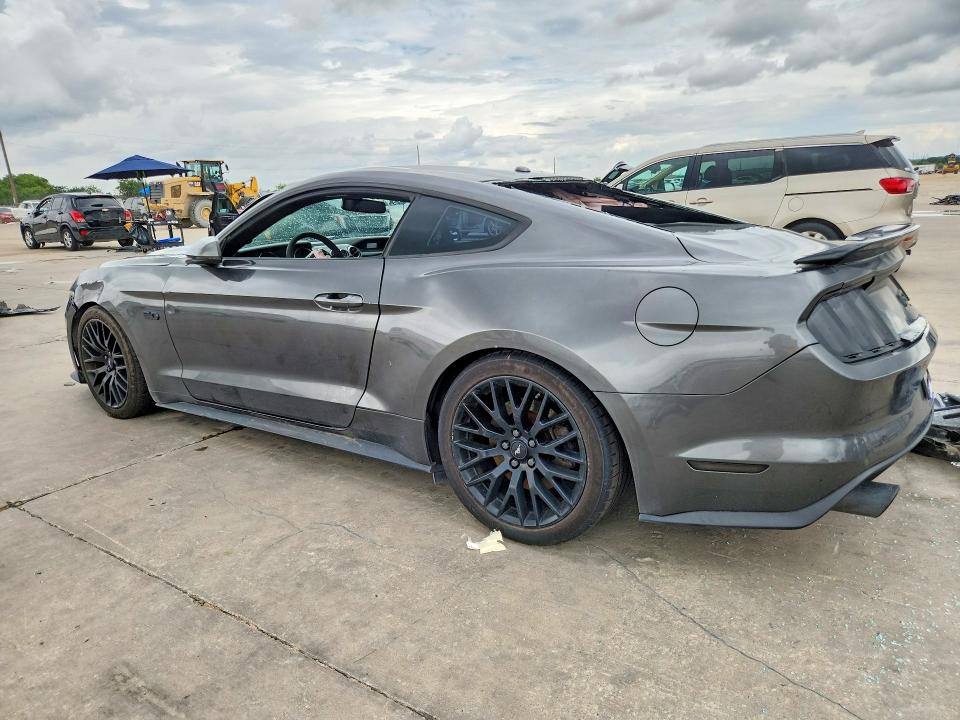 Photo 2 from auction – 2017 FORD MUSTANG with VIN 1FA6P8CF0H5253781