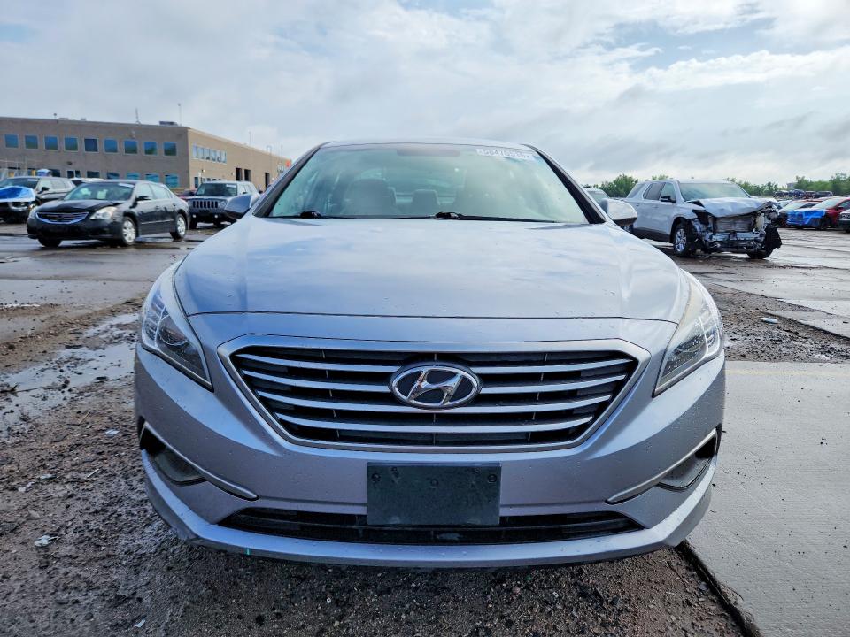 Photo 5 from auction – 2017 HYUNDAI SONATA with VIN 5NPE24AF6HH548142