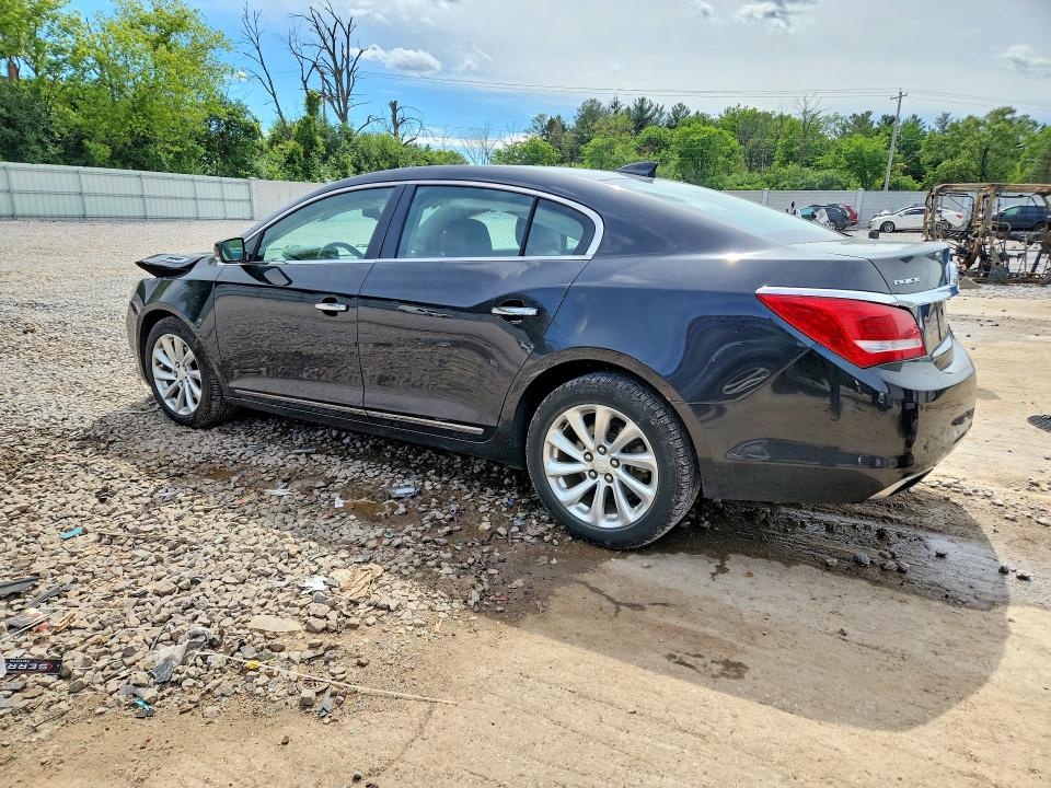 Photo 2 from auction – 2015 BUICK LACROSSE with VIN 1G4GB5G32FF319374