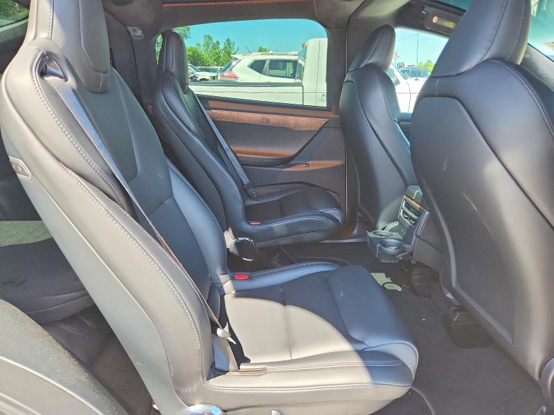 Photo 11 from auction – 2021 TESLA MODEL X with VIN 5YJXCBE20MF320387