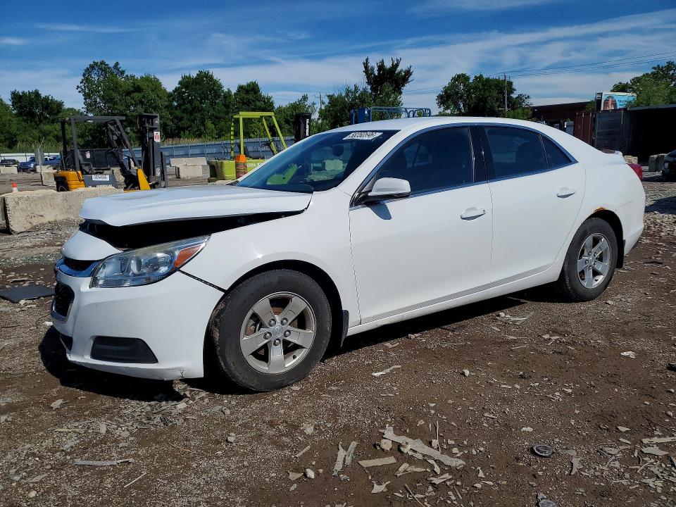 CHEVROLET MALIBU 2015 with VIN 1G11C5SL9FF265028 - Photo from auction