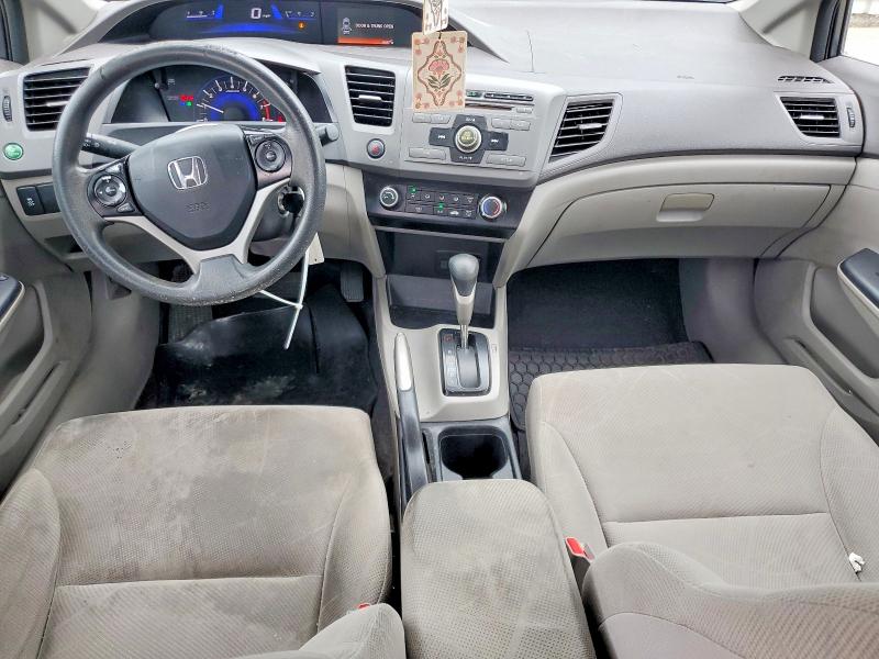 Photo 8 from auction – 2012 HONDA CIVIC with VIN 19XFB2F55CE021442