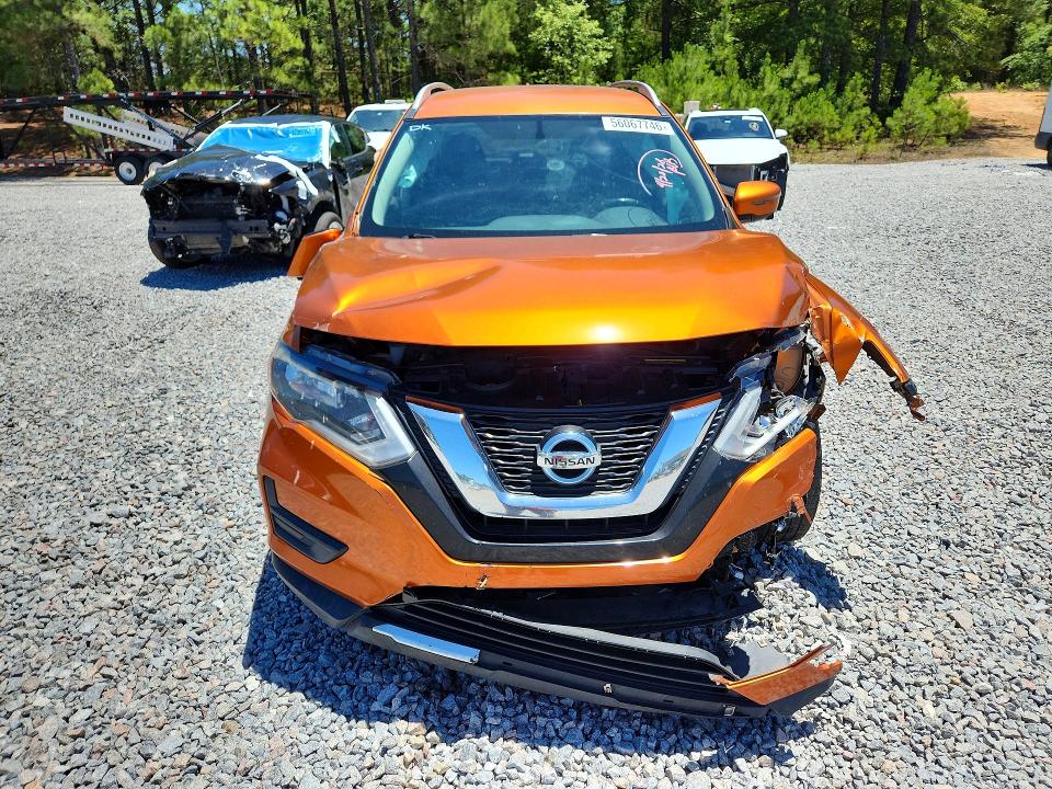 Photo 5 from auction – 2017 NISSAN ROGUE with VIN JN8AT2MT2HW147879