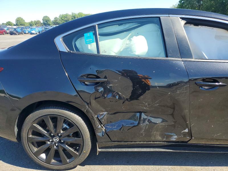 Photo 10 from auction – 2024 MAZDA 3 with VIN 3MZBPABM9RM423841