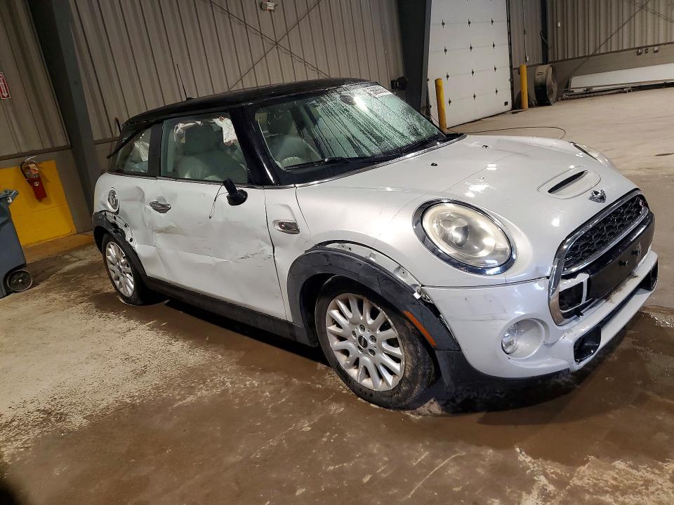 Photo 4 from auction – 2014 MINI COOPER with VIN WMWXM7C50ET987771