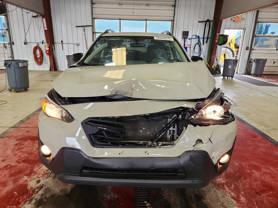 Photo 5 from auction – 2023 SUBARU CROSSTREK with VIN JF2GTAPC2P8250672