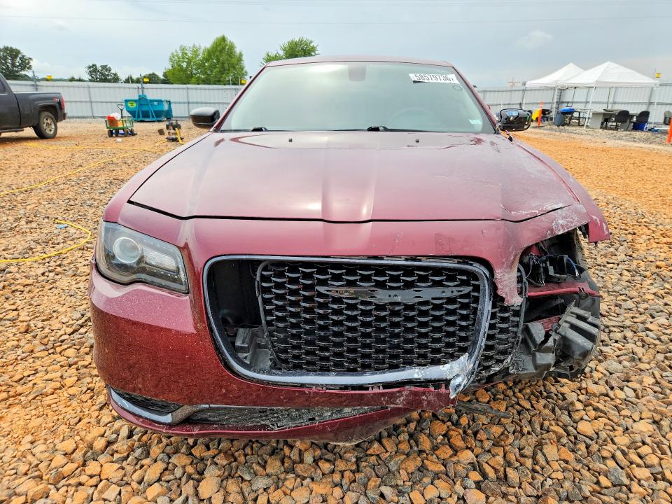 Photo 5 from auction – 2018 CHRYSLER 300 with VIN 2C3CCAAG6JH321080