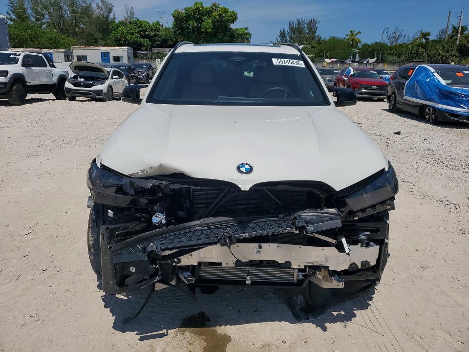 Photo 5 from auction – 2026 BMW X5 with VIN 5UX33EU0XT9317620