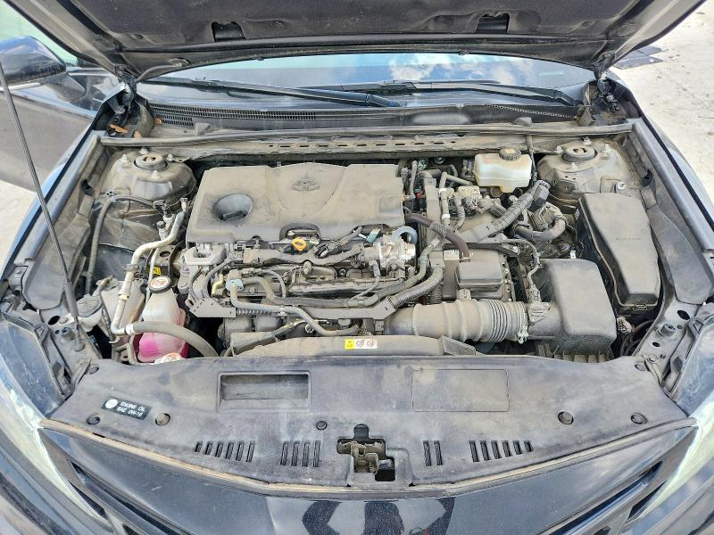 Photo 11 from auction – 2022 TOYOTA CAMRY with VIN 4T1K31AKXNU594789