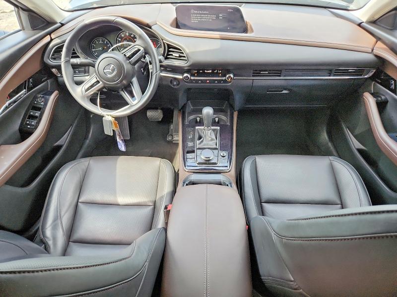 Photo 8 from auction – 2021 MAZDA CX-30 with VIN 3MVDMBDL6MM270289