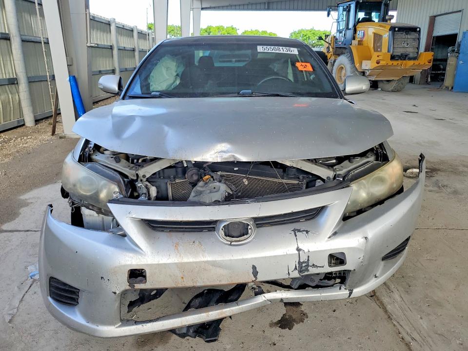 Photo 5 from auction – 2013 SCION TC with VIN JTKJF5C75D3065299