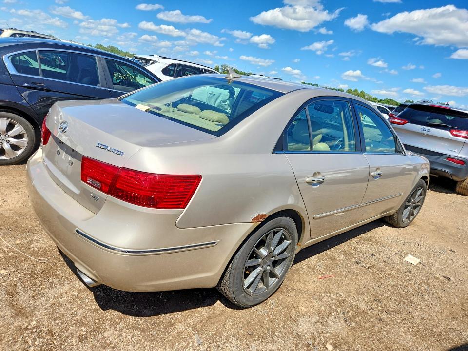 Photo 3 from auction – 2009 HYUNDAI SONATA with VIN 5NPEU46F59H425601