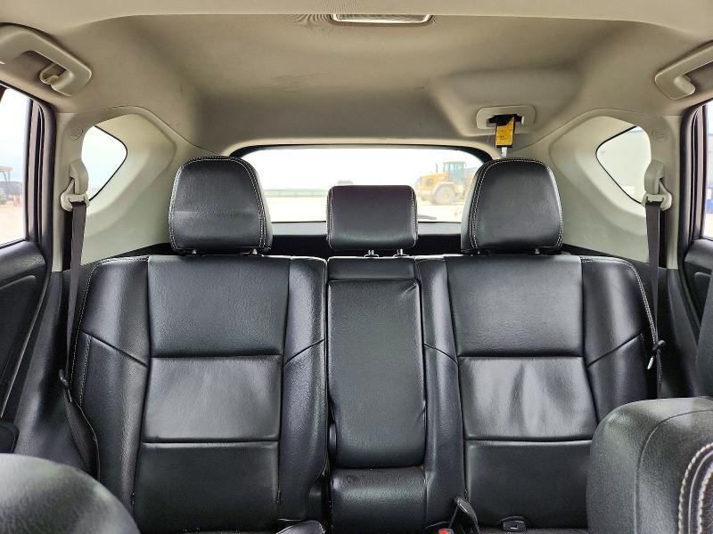 Photo 10 from auction – 2017 TOYOTA RAV4 with VIN JTMWFREV5HD096214