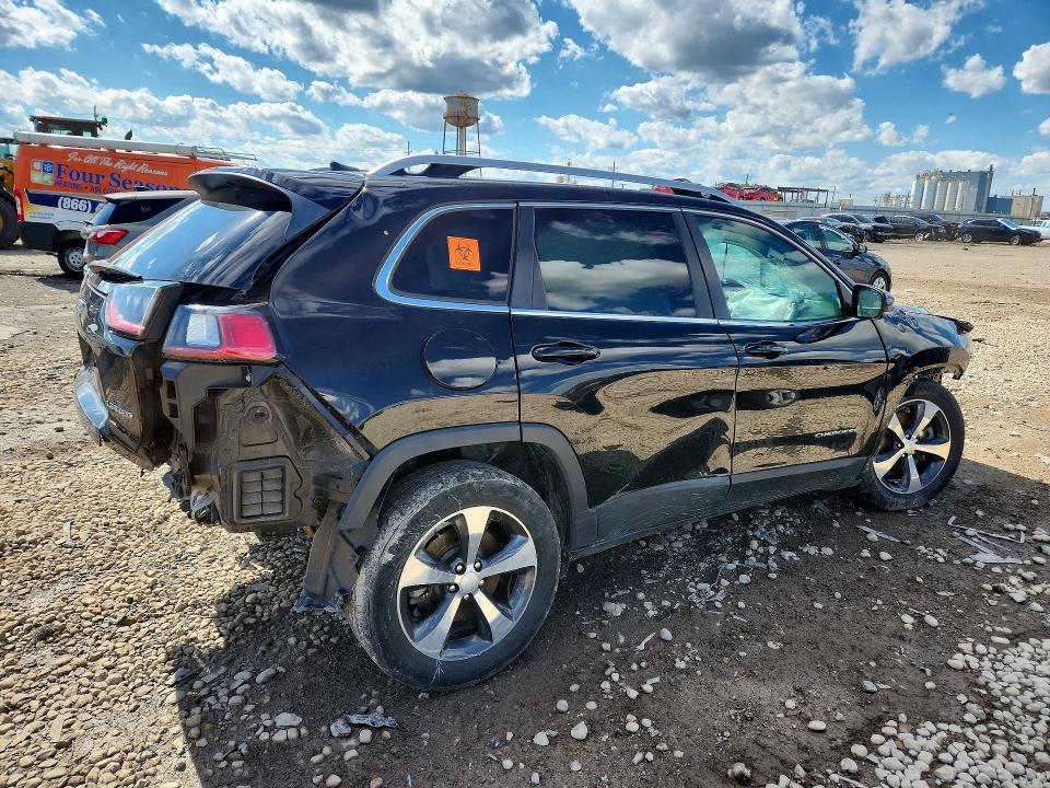 Photo 3 from auction – 2019 JEEP CHEROKEE with VIN 1C4PJMDN8KD134193