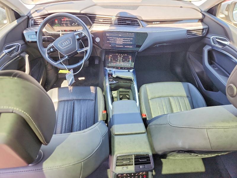 Photo 8 from auction – 2022 AUDI E-TRON with VIN WA1LAAGE7NB014307