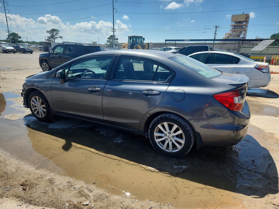 Photo 2 from auction – 2012 HONDA CIVIC with VIN 19XFB2F83CE022468