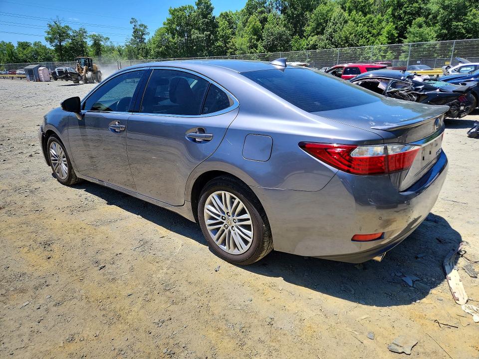 Photo 2 from auction – 2015 LEXUS ES with VIN JTHBK1GG8F2200700