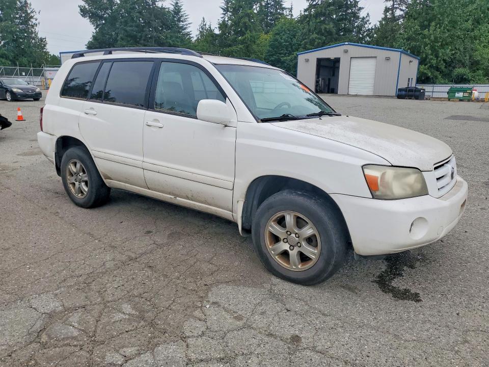 Photo 4 from auction – 2005 TOYOTA HIGHLANDER with VIN JTEEP21A550088860