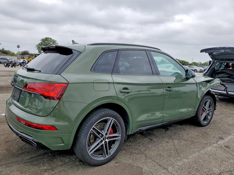 Photo 3 from auction – 2024 AUDI Q5 E with VIN WA1E2AFY8R2079111