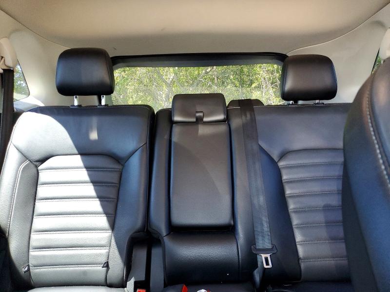 Photo 10 from auction – 2017 FORD EDGE with VIN 2FMPK4J9XHBC19082