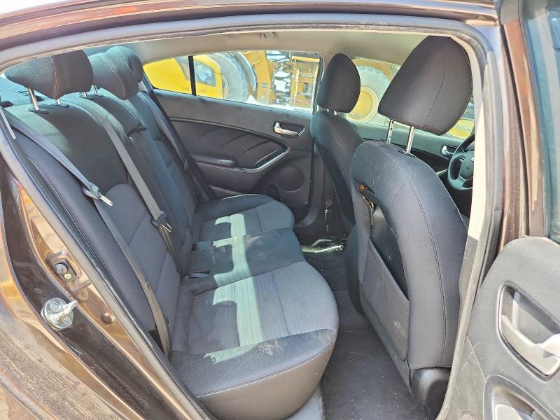 Photo 10 from auction – 2018 KIA FORTE with VIN 3KPFL4A73JE220486