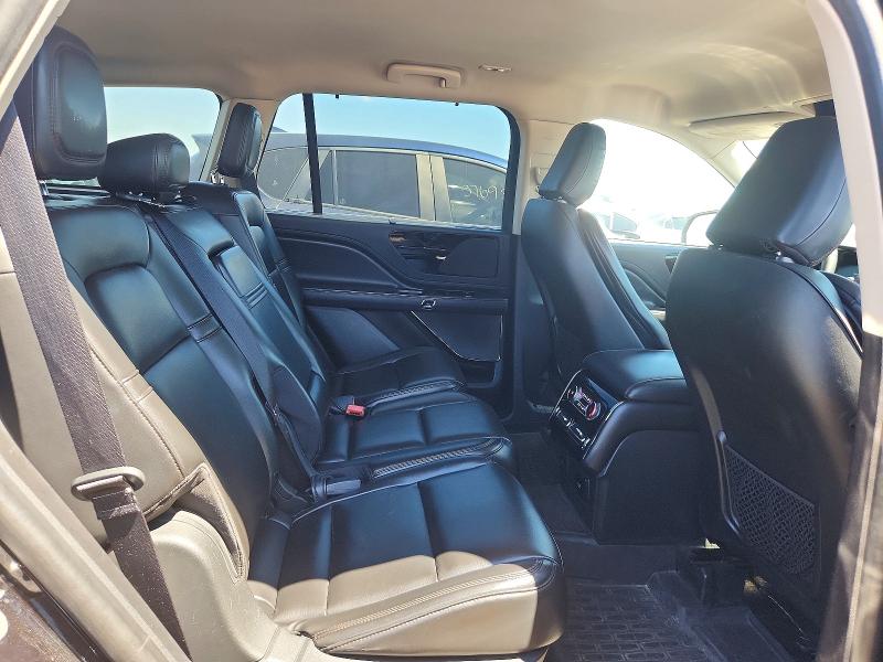 Photo 11 from auction – 2022 LINCOLN AVIATOR with VIN 5LM5J0XC2NGL16204