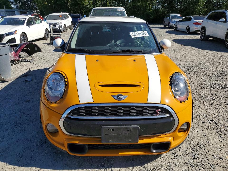 Photo 5 from auction – 2017 MINI COOPER with VIN WMWXP7C38H2A46572