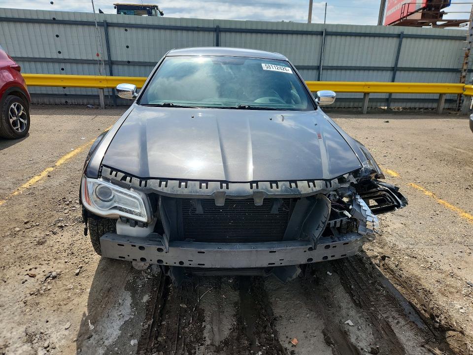 Photo 5 from auction – 2013 CHRYSLER 300C with VIN 2C3CCAEG9DH620691