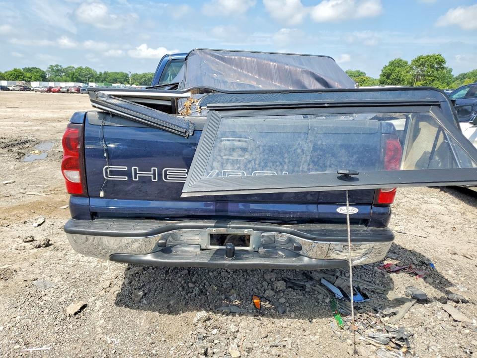 Photo 6 from auction – 2005 CHEVROLET SILVERADO with VIN 2GCEC19V151152818